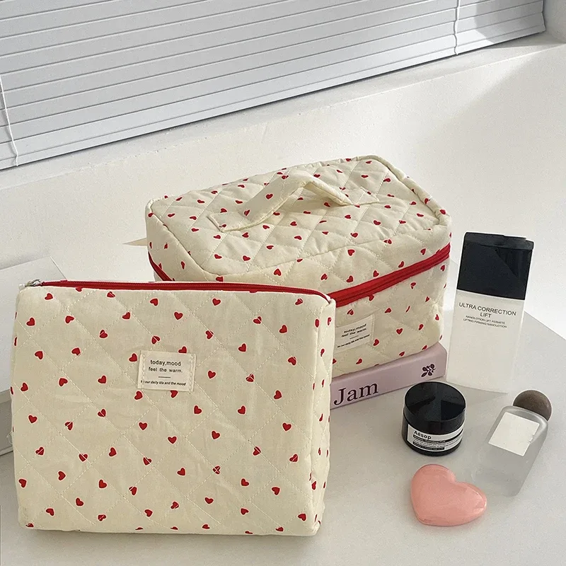 sac de toilette matelassé ins fresh red heart, grande capacité, sac de rangement pour cosmétiques, sac de voyage portable, sac à main