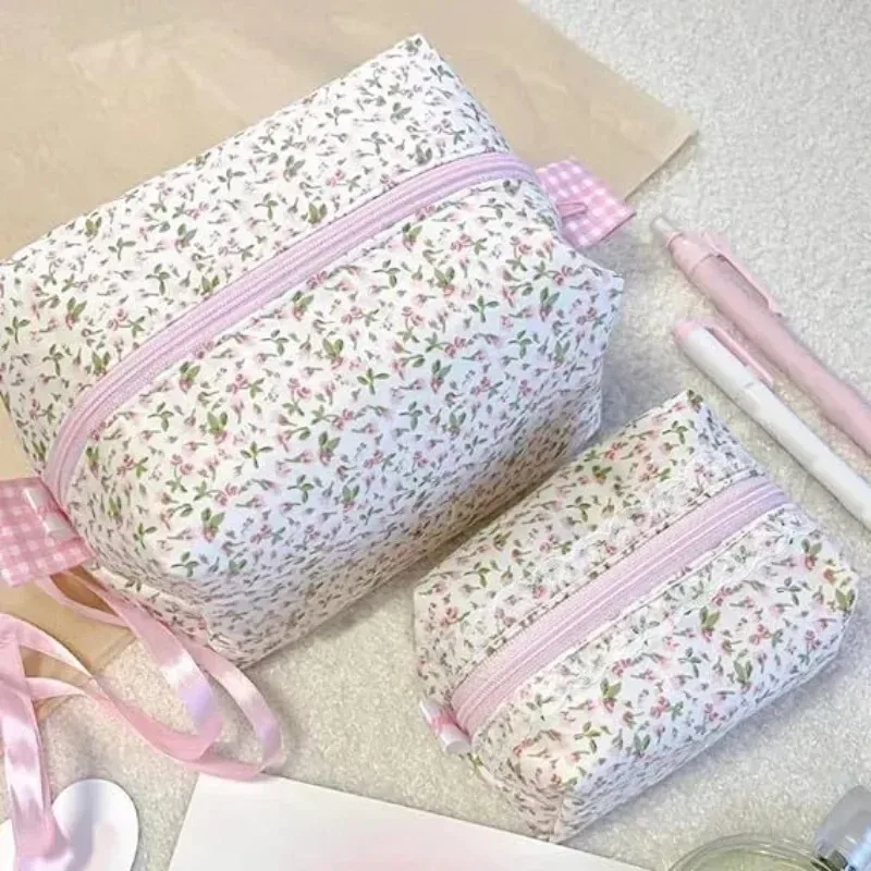 organisateur de rangement, sac de maquillage matelassé bouffant à fleurs, pochette à cosmétiques imprimée de fleurs, grand sac à cosmétiques de voyage, accessoire de maquillage