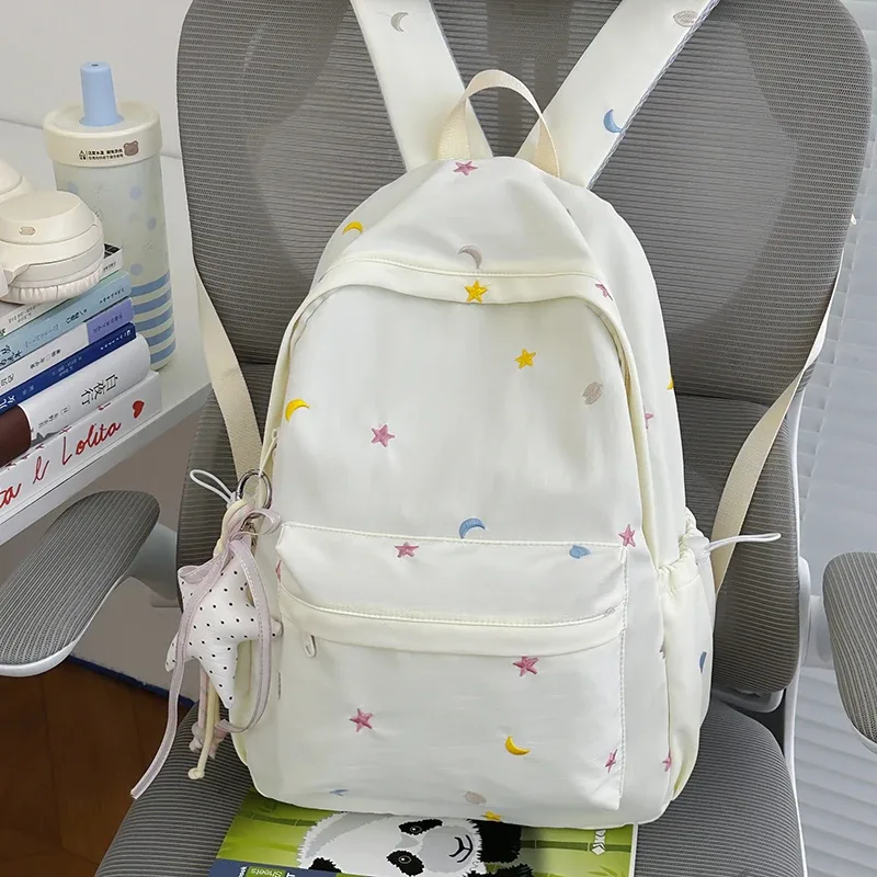 sac à dos y2k mignon et esthétique, léger, idéal pour les voyages, en nylon, décontracté, imperméable, pour adolescentes et étudiantes.