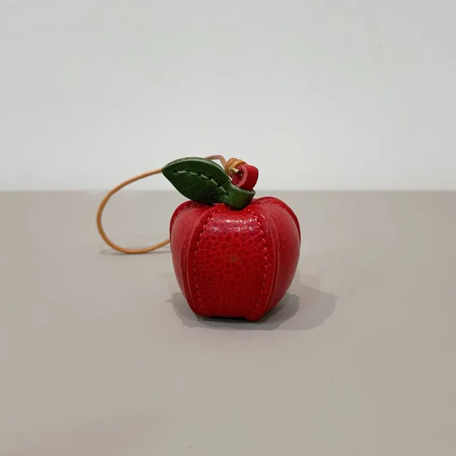 pendentifs en cuir véritable faits à la main pour sacs, sacs à main, sacs à dos, breloques mignonnes en cuir, accessoires porte-clés fruits