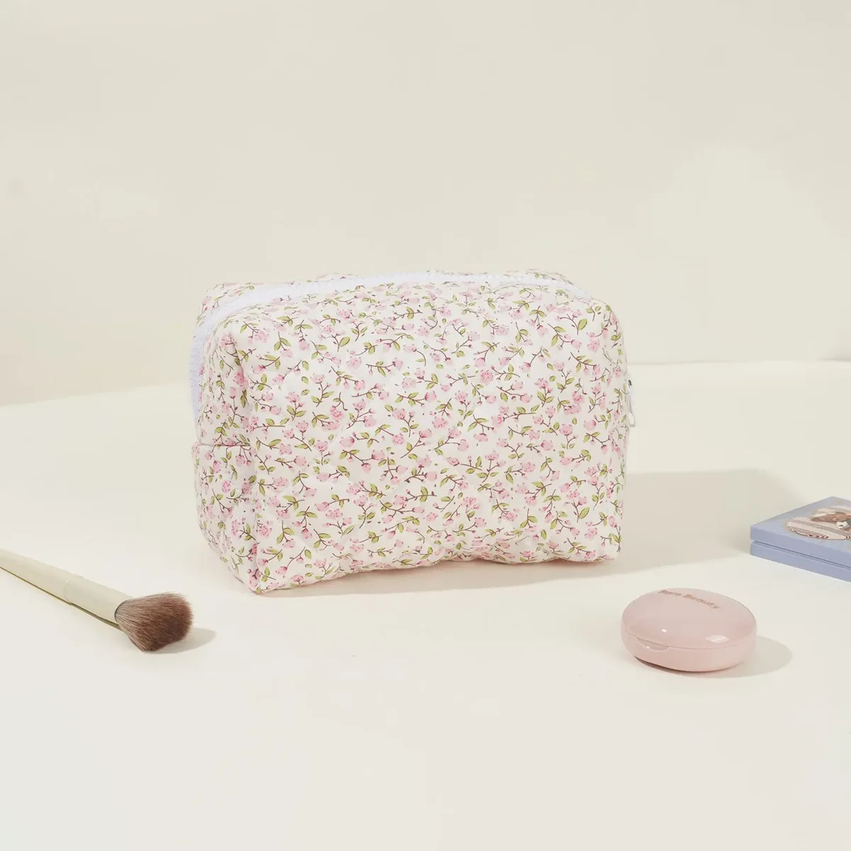 pochette de maquillage florale personnalisée, pochette cosmétique matelassée, broderie personnalisée, organiseur de voyage, cadeau pour femmes et filles, mignon
