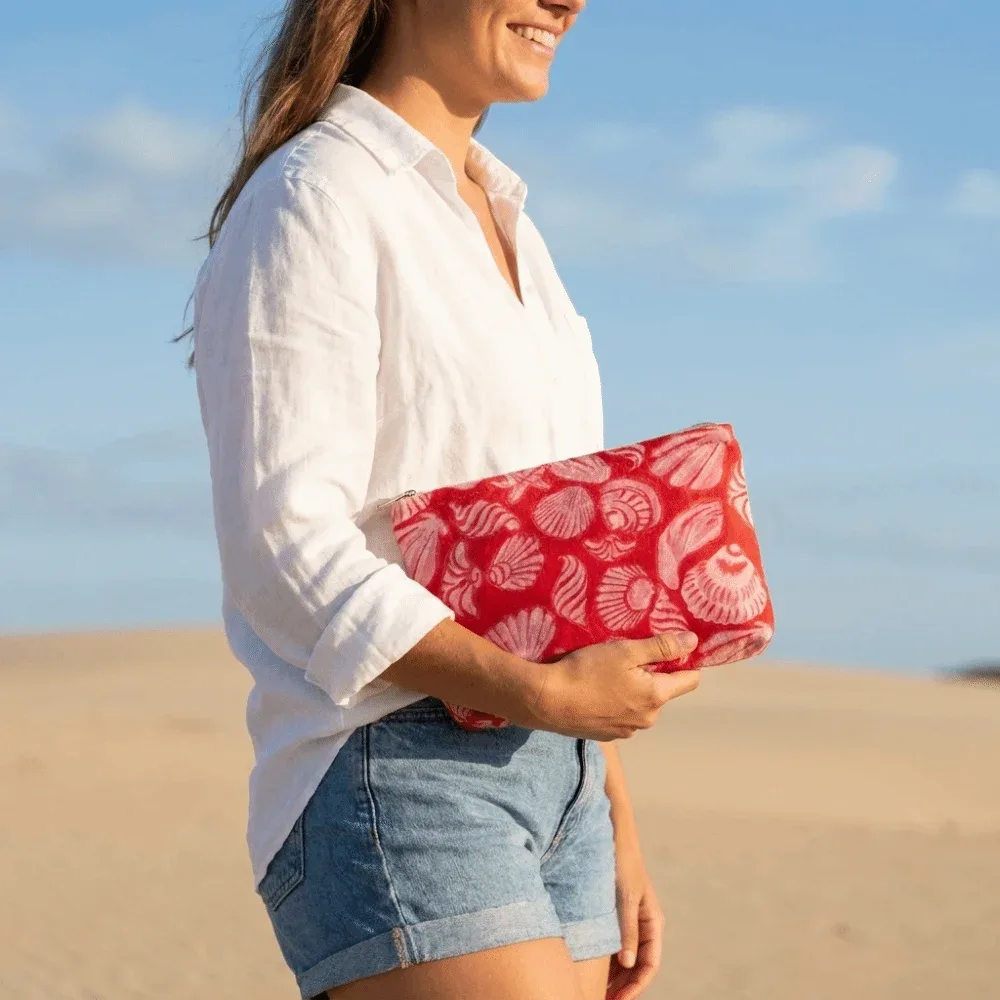 sac à cosmétiques de grande capacité, rouge, de style français, pour femmes, sac de toilette à main, étui à maquillage pour femmes.