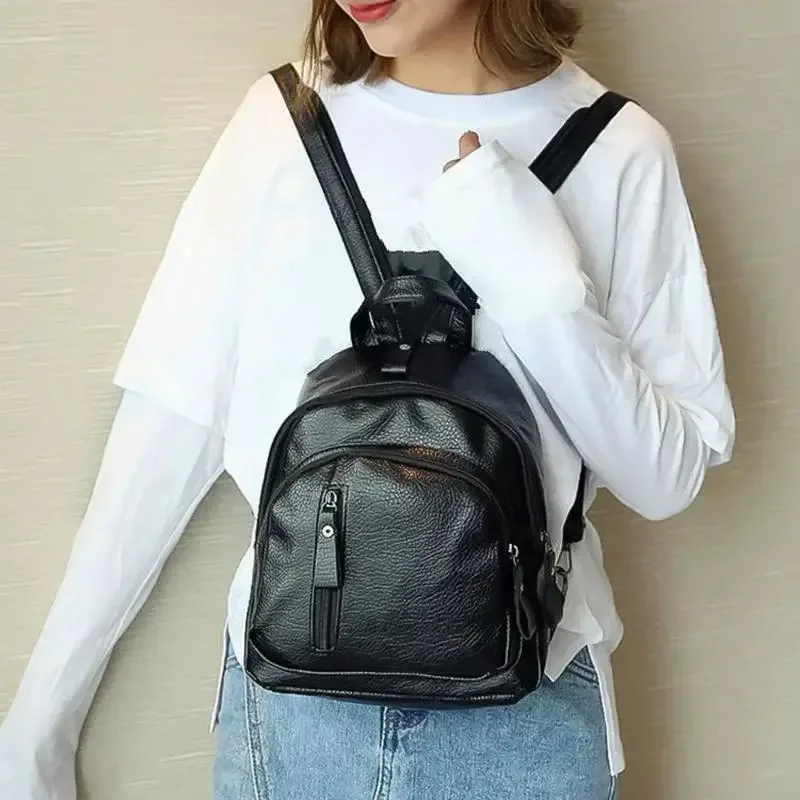 sac à dos de couleur unie, petite taille, nouveau sac décontracté pour femmes, cadeau simple et à la mode pour femmes, sacs à dos de voyage, sacs d'école