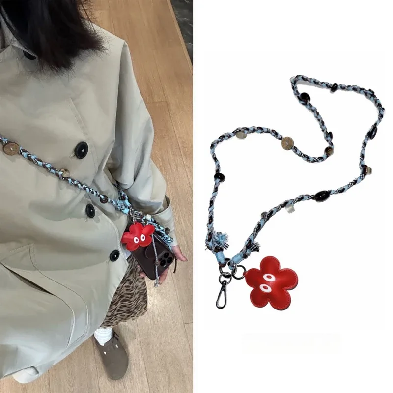 chaîne téléphone plastique fleur rouge fleurs perles dorées tressée bleu marron style ethnique pendentif bandoulière kawaii