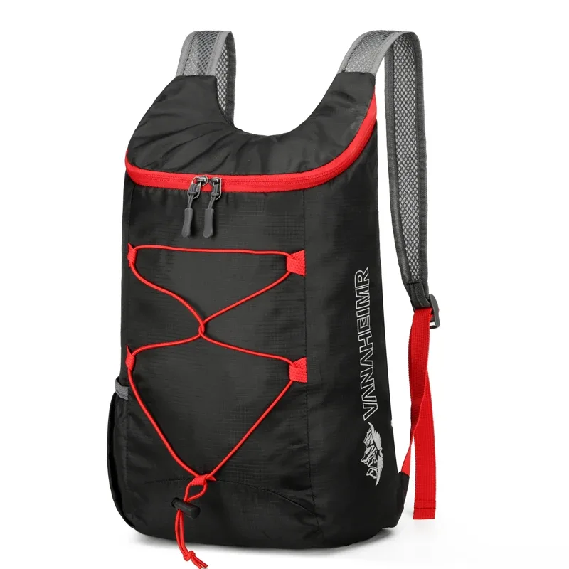 le sac à dos léger d'extérieur pliable en nylon, un sac à main simple et un sac de randonnée convient aux sports et aux voyages de plein air