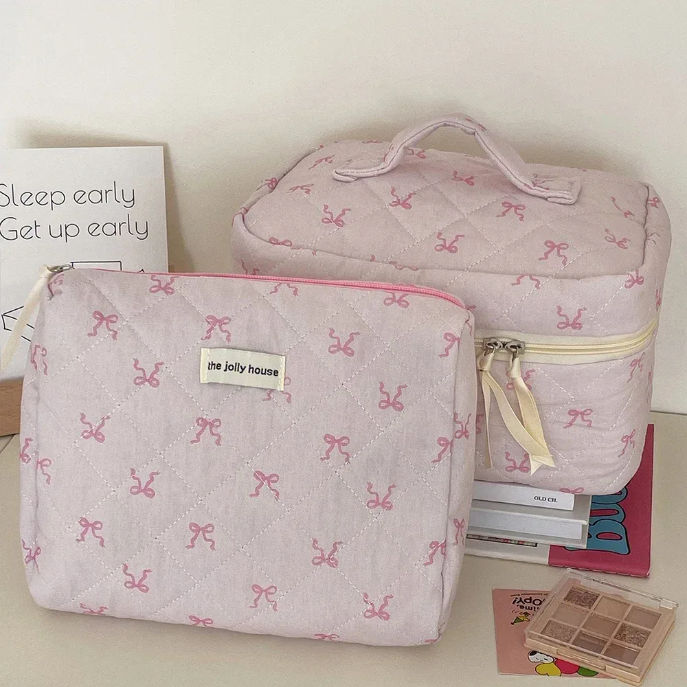 trousse cosmétique tissu coton rose pâle motif rubans matelassée fermeture glissière voyage femmes maquillage