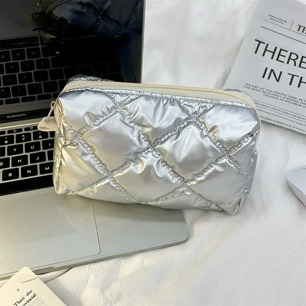 sacs de maquillage à motif d'arc lingge argenté pour femmes, mode mignonne dame filles écouteurs clé rouge à lèvres sac de rangement cosmétique pochette à fermeture éclair