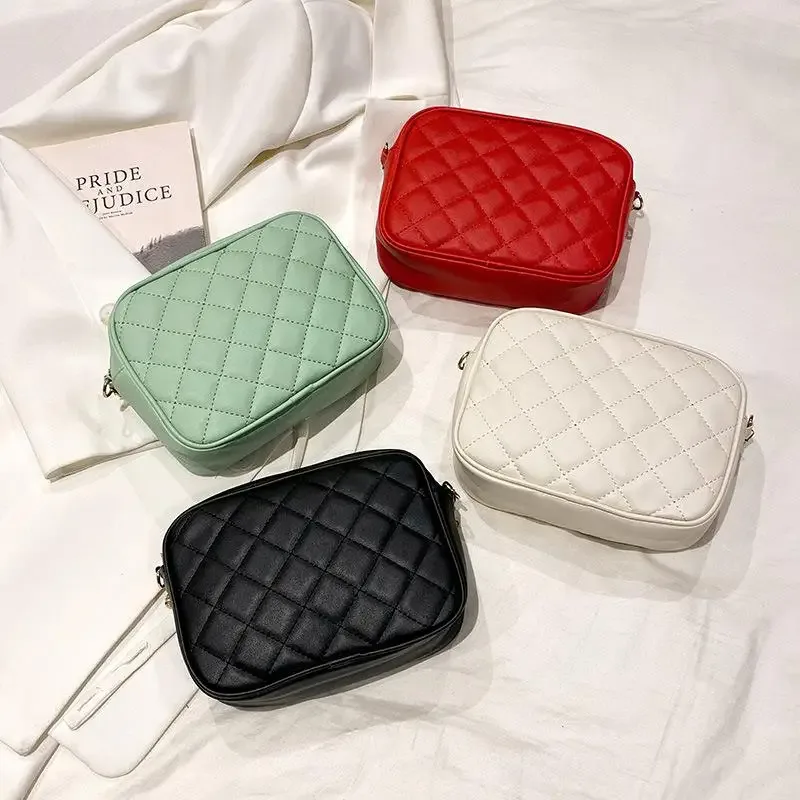 sac à bandoulière pour femme en cuir pu, style lingge, avec accessoires à pompons, pour usage quotidien, sac messager et sac bandoulière pour filles