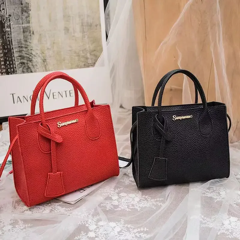 sac à main polyvalent triple usage (bandoulière, porté main, sacoche) pour femme, en grain de litchi couleur unie, idéal pour les loisirs 