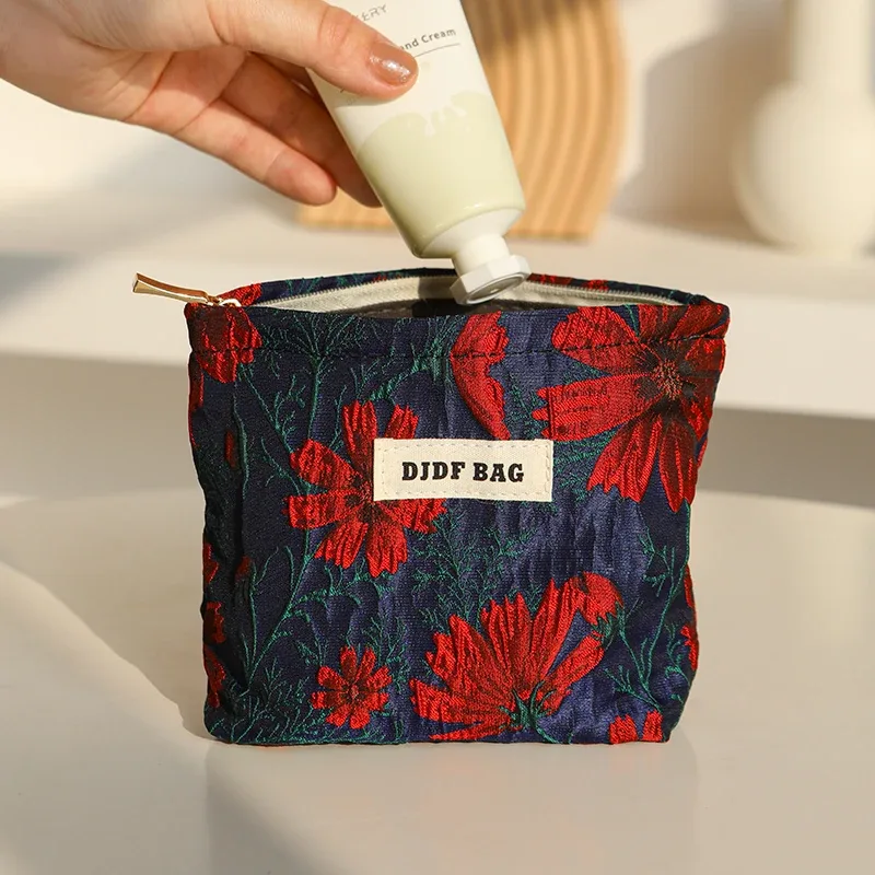 mini sac à cosmétiques portable rouge doux pour femme, petit sac de rangement pour serviettes hygiéniques, sac pour pièces de monnaie et clés, sac pour cartes bancaires portables