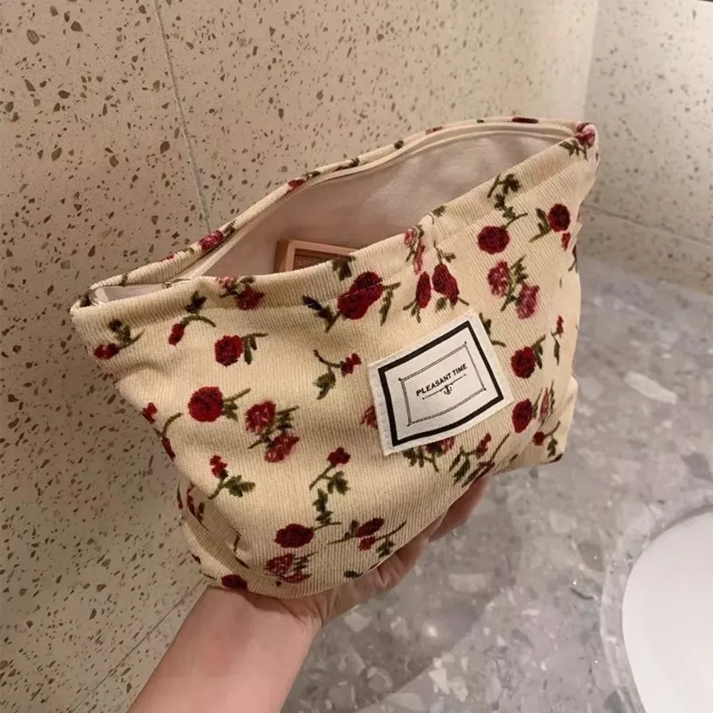 Nouvelle Trousse de Maquillage en Velours Côtelé Grande Capacité, Sac de Voyage Portable à Motifs Floraux pour Cosmétiques et Articles de Beauté
