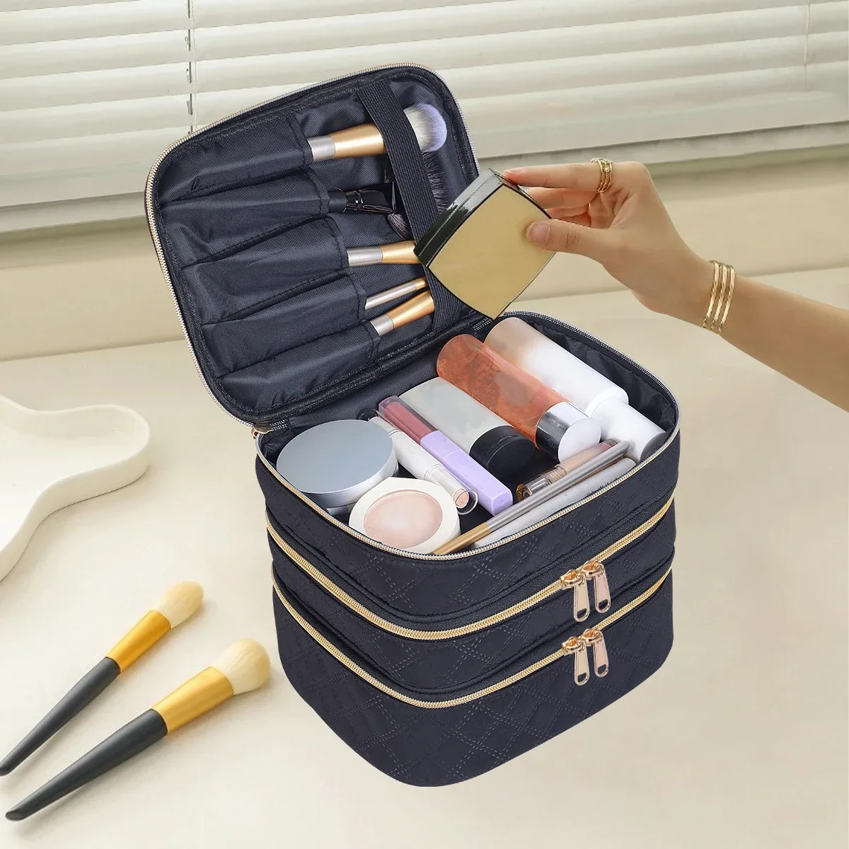 trousse de maquillage matelassurera à 3 couches, grande capacité, adaptée aux voyages et à la maison