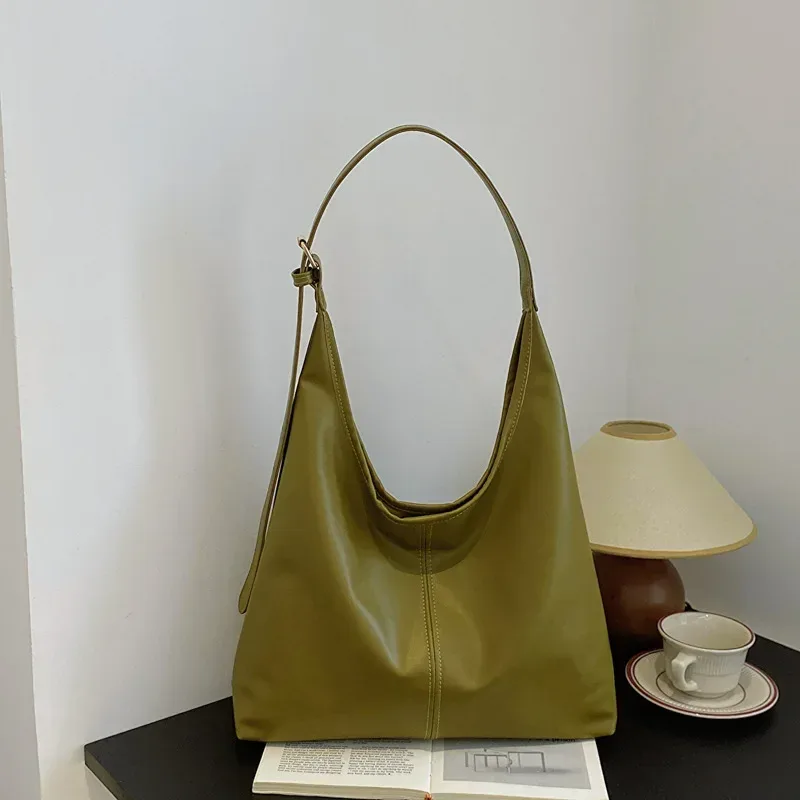 nouveau sac fourre-tout rétro pour femmes, grand sac à bandoulière, sac de navetteur simple, sac fourre-tout fait main