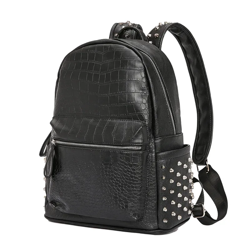 sac à dos pour homme tendance avec rivets, grande capacité, motif crocodile, sac à dos pour ordinateur portable 15,6 pouces, sac de voyage décontracté, sac à dos en cuir pu noir