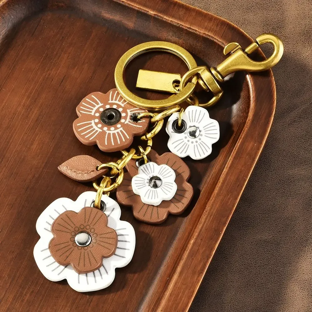 Ornements créatifs rétro pour sacs, porte-clés fleur élégant et polyvalent, pendentif léger pour sac à dos, décoration