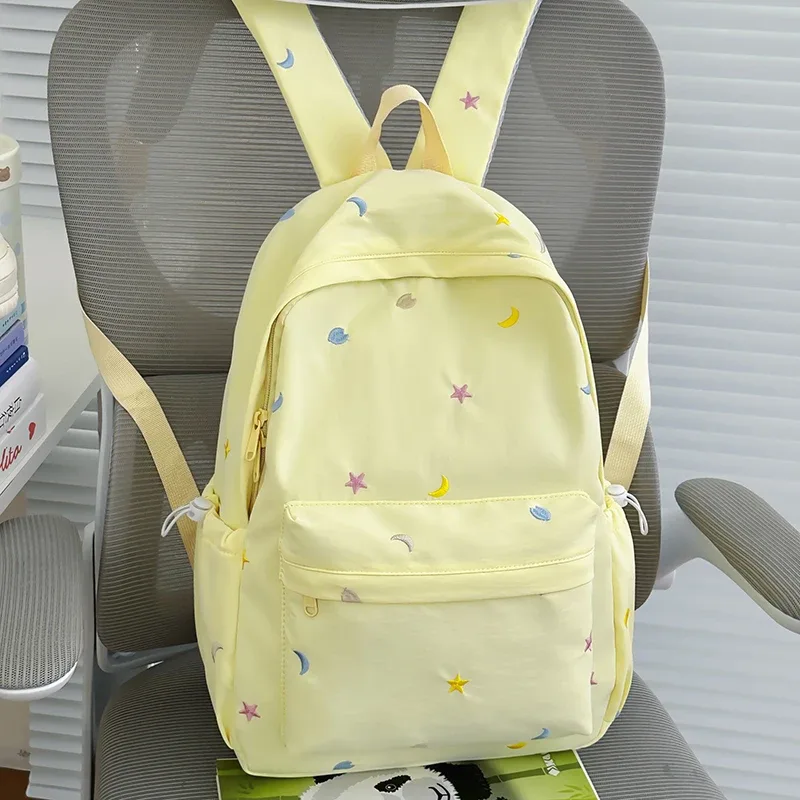 sac à dos y2k mignon et esthétique, léger, idéal pour les voyages, en nylon, décontracté, imperméable, pour adolescentes et étudiantes.