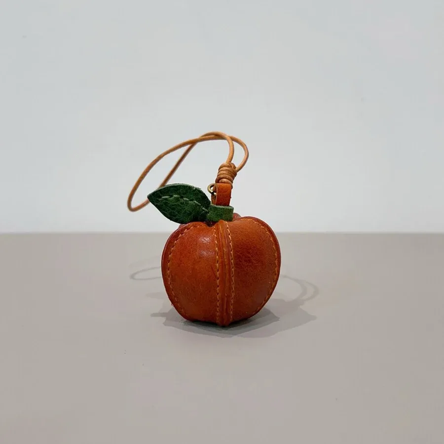 pendentifs en cuir véritable faits à la main pour sacs, sacs à main, sacs à dos, breloques mignonnes en cuir, accessoires porte-clés fruits