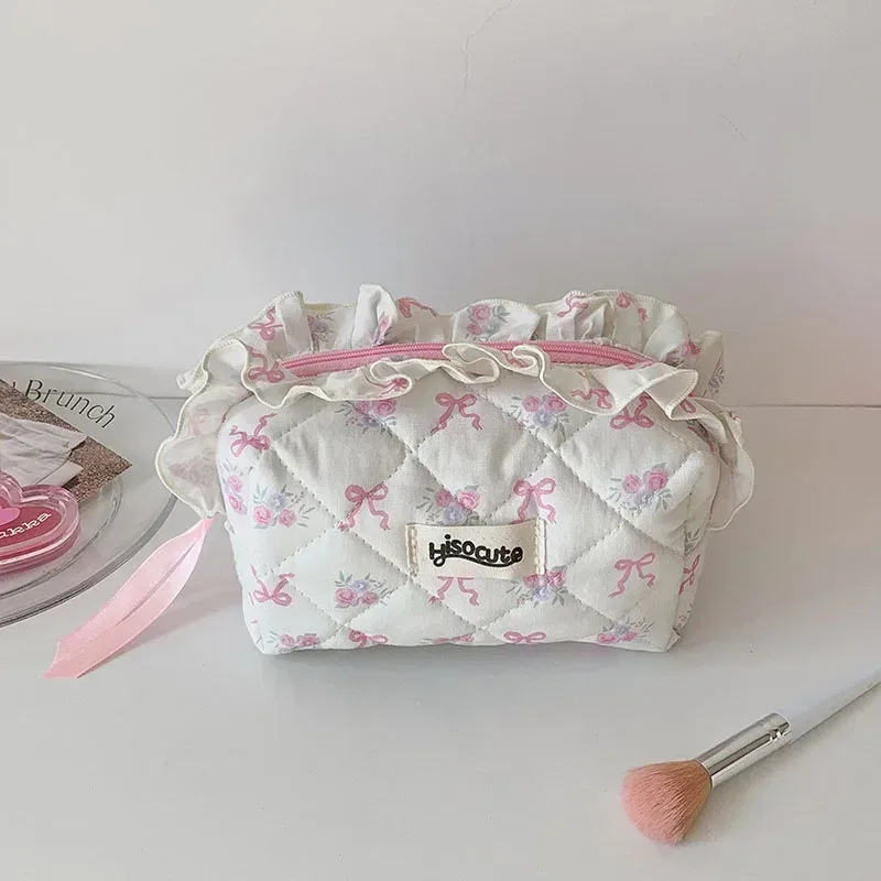 sacs à cosmétiques coréens avec nœud papillon et dentelle pour femmes, sac de maquillage doux à main, sacs de rangement d'articles de maquillage de voyage pour filles, mode