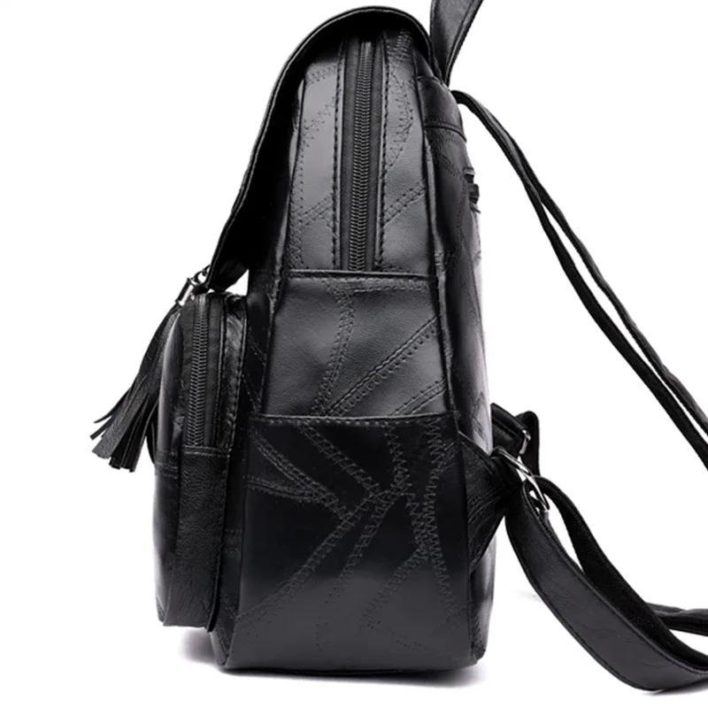 sac à dos décontracté vintage à rabat et pompon, sac à dos léger en cuir noir pour le shopping, les rendez-vous et les escapades de week-end