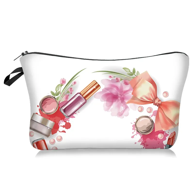 le nouveau sac de maquillage de la série à motifs légers et frais se vend bien. c'est un sac de rangement à main avec une housse en tissu polyester.