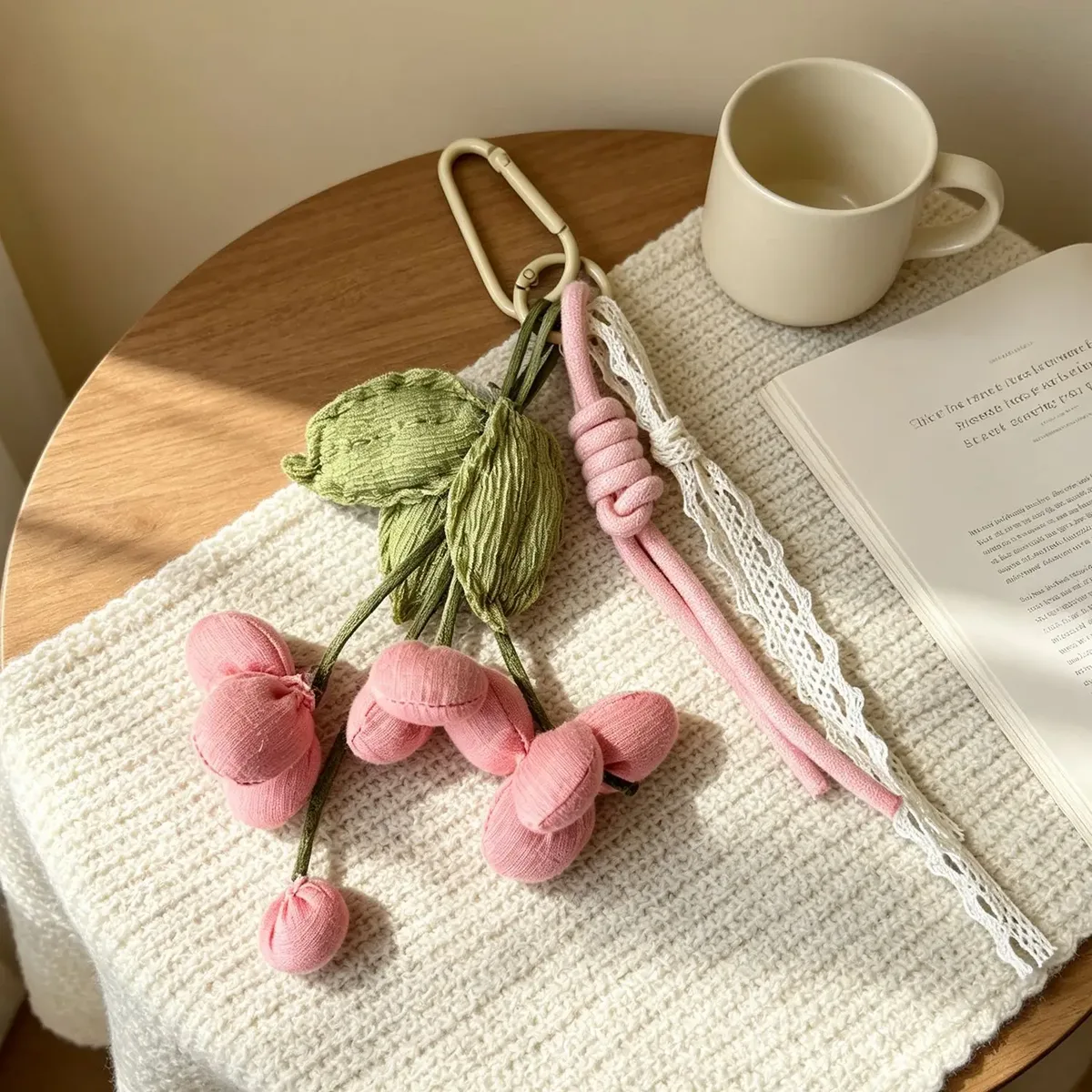 breloque de sac en tissu en forme de fleur, ruban en dentelle, pince à bouquet, accessoire pour sacs à main, sacs cabas, sacs à dos, cadeau mignon pour femmes, décoration quotidienne.