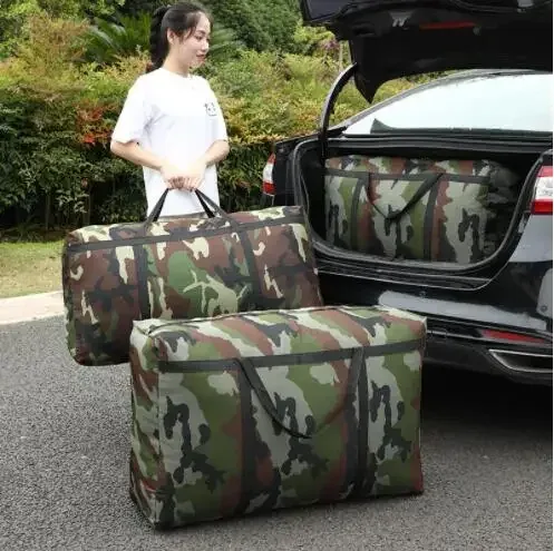 Sac Voyage Polochon Tissu Oxford Camouflage Vert Marron Format Rectangulaire Grande Taille Poignées Noires Usage Voyage Robuste