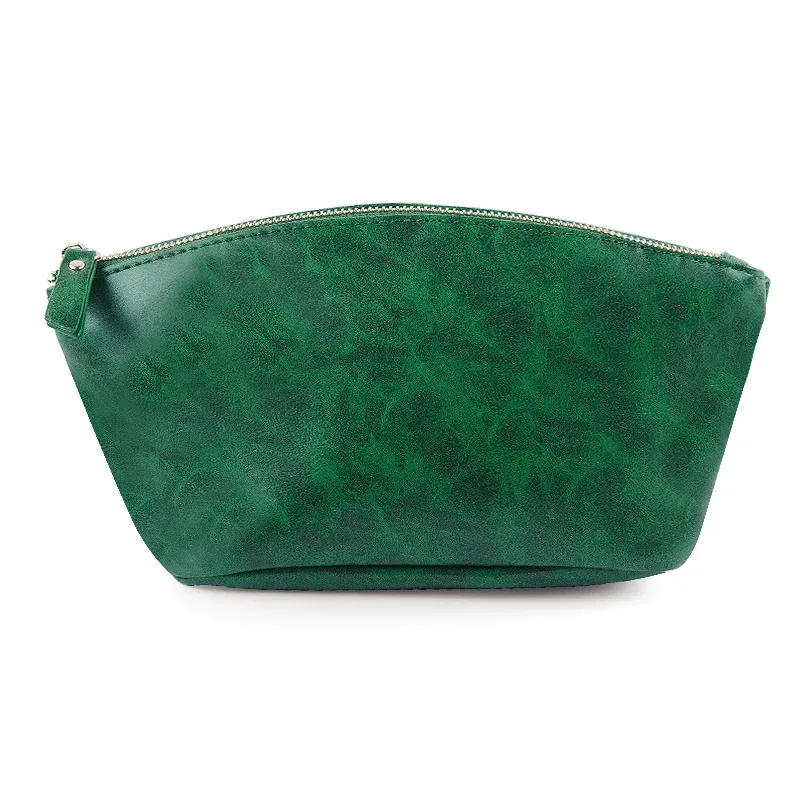 nom personnalisé 2025 nouveau sac cosmétique en cuir pu britannique rétro fou cheval pochette en cuir fermeture éclair sac cosmétique étanche