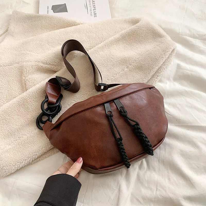 sac de taille en cuir souple pour femmes, sac banane avec chaîne, sac à bandoulière de bonne qualité, sacs de poitrine de styliste à la mode