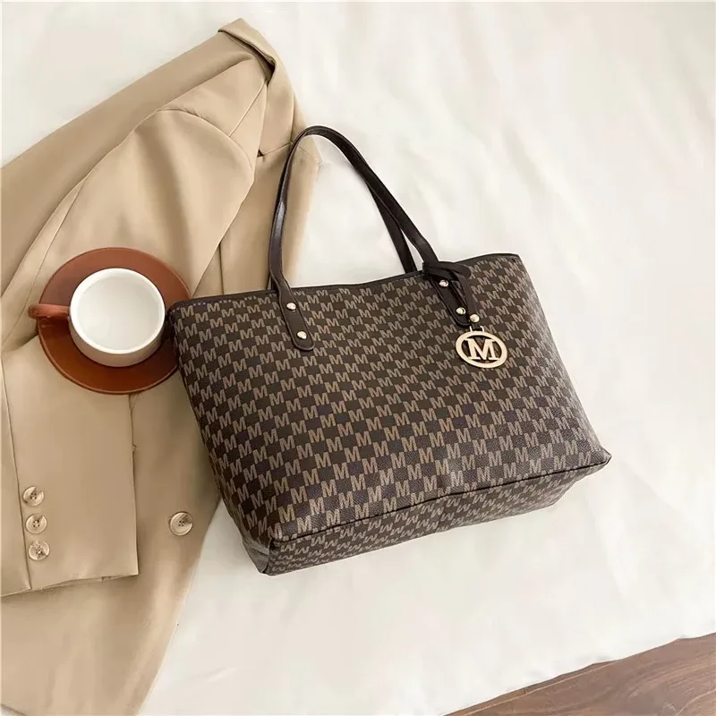 sac à bandoulière polyvalent de grande capacité avec imprimé lettres, sac à main de luxe de marque tendance rétro, sac fourre-tout pour les navetteurs