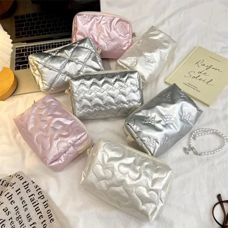 sacs de maquillage à motif d'arc lingge argenté pour femmes, mode mignonne dame filles écouteurs clé rouge à lèvres sac de rangement cosmétique pochette à fermeture éclair