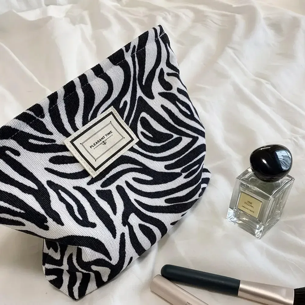 sac à cosmétiques en velours côtelé de grande capacité pour femme, trousse de maquillage à fermeture éclair, pochette de rangement de cosmétiques de voyage portable