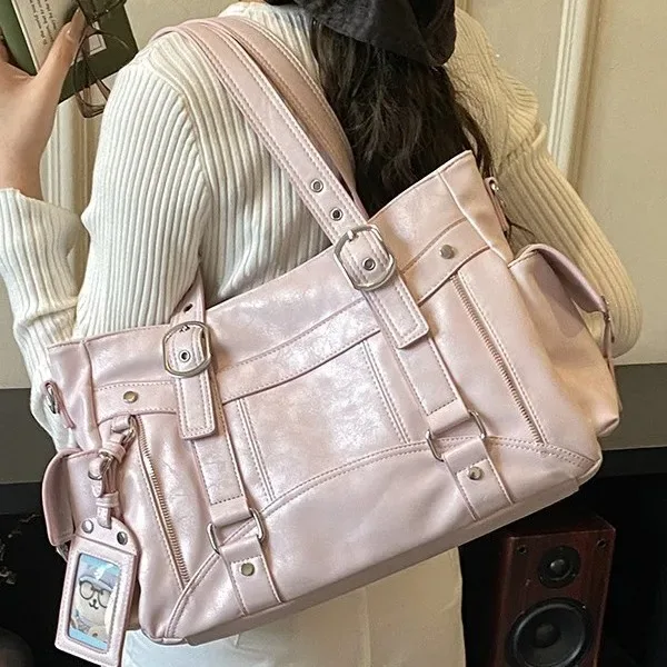 sac bandoulière vintage grande capacité pour femme 2026 – polyvalent, à porter à l'épaule ou sous le bras, idéal pour les trajets quotidiens et les voyages