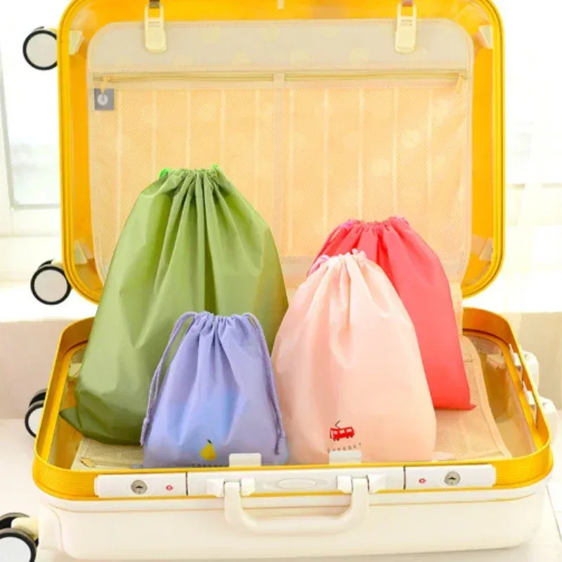 sac de rangement en nylon imprimé de dessin animé, étanche, poudres wstring de proximité, multifonctionnel, portable, durable, chaussures, sous-vêtements, sac de voyage, 1 pièce