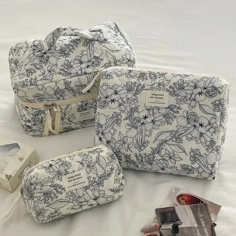 sac à cosmétiques vintage à fleurs pour femmes, vente en gros, organisateur de voyage de maquillage à fermeture éclair portable, sac à main féminin, pochette de rangement de toilette