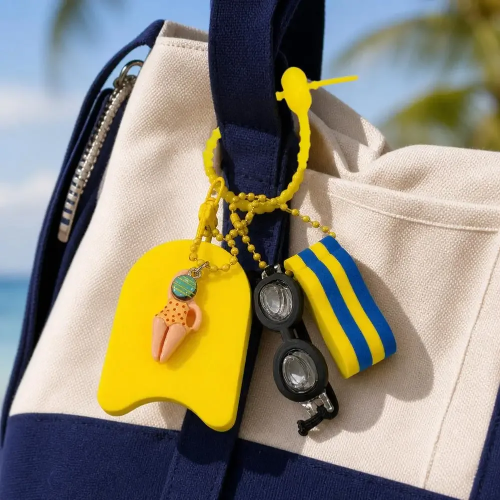 porte-clés thème plage d'été créatif, pendentif maillot de bain et lunettes de natation, breloques de sac tendance, cadeau pour femmes et filles, décoration pour sacs à dos