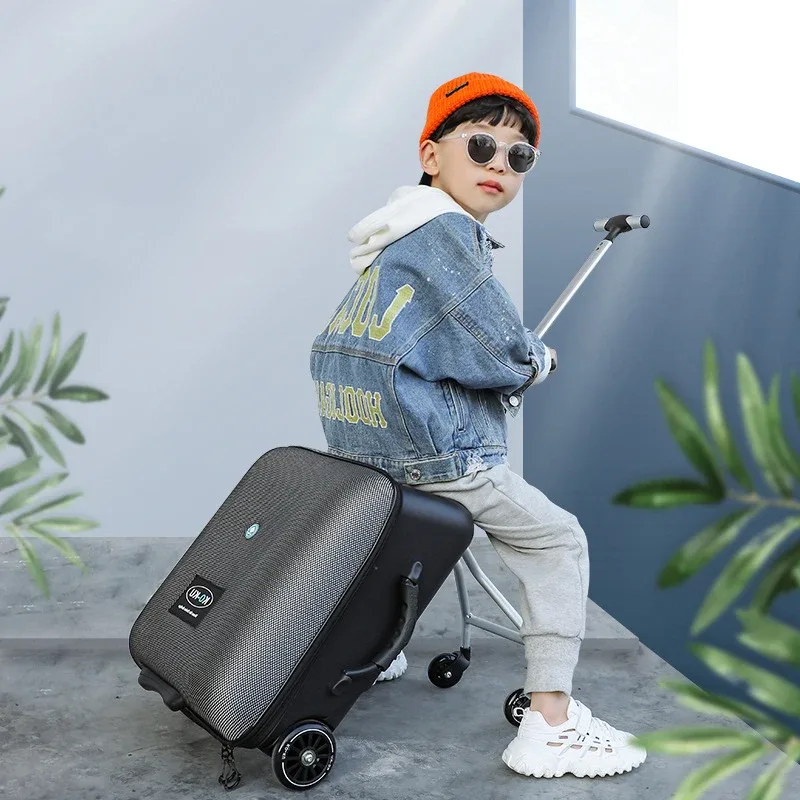 nouvelle conception : valise trottinette créative pour enfants, bagage cabine, sac de voyage, skateboard à roulettes