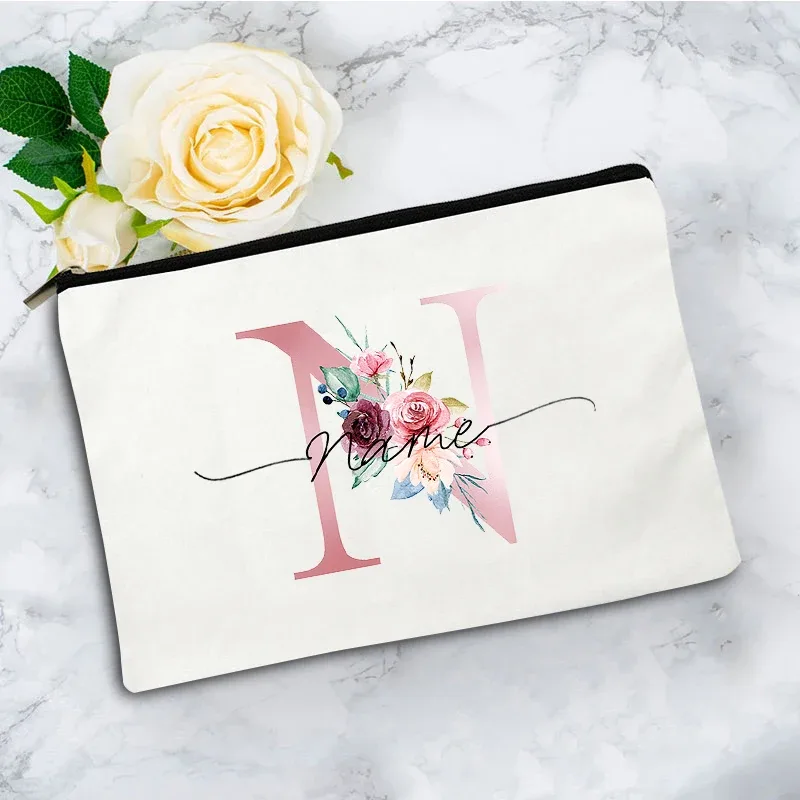 trousse de maquillage personnalisée rose à motifs floraux avec initiale, pochette cosmétique en toile personnalisée, organisateur de voyage pour articles de toilette pour femmes