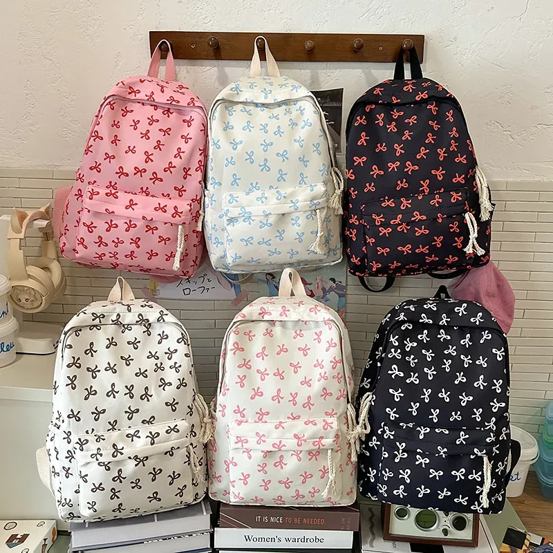 sac à dos floral en nylon léger et très élégant pour femme – 6 couleurs – portable, durable, idéal pour les voyages, l'école et l'extérieur au quotidien