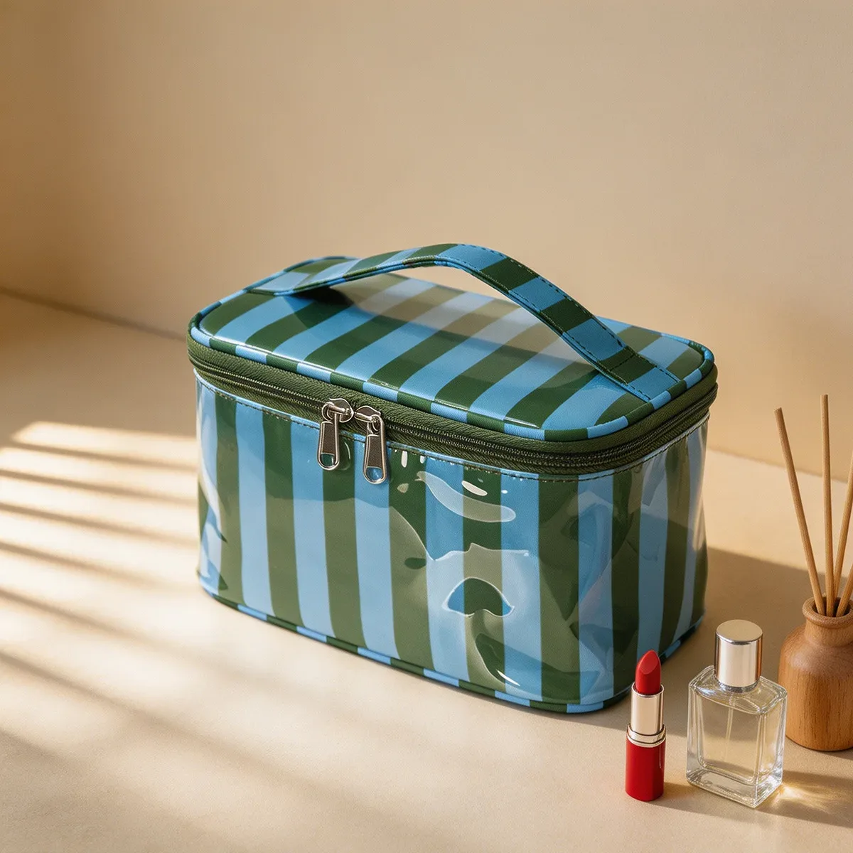 sac cosmétique à rayures en pvc de grande capacité, sac de rangement pour articles de toilette pour femmes, sac de maquillage portable, sac de voyage pour voyage d'affaires, soins de la peau