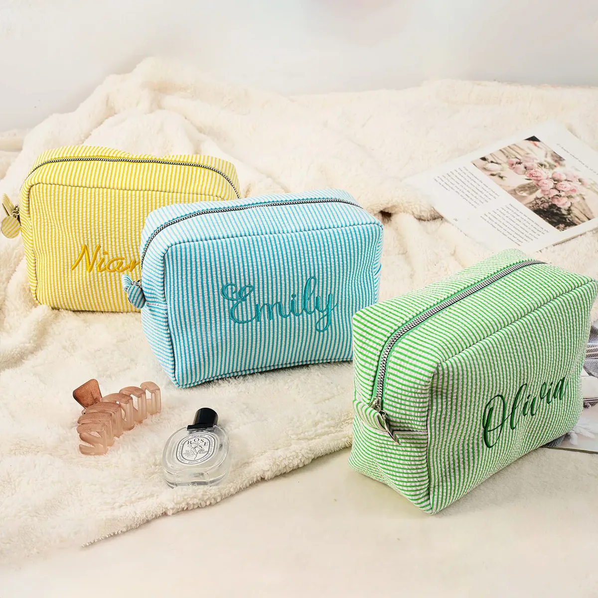 pochette de maquillage rayée personnalisée, broderie de nom personnalisée, pochette cosmétique, organiseur de toilette de voyage, cadeau pour femmes, filles, demoiselles d'honneur