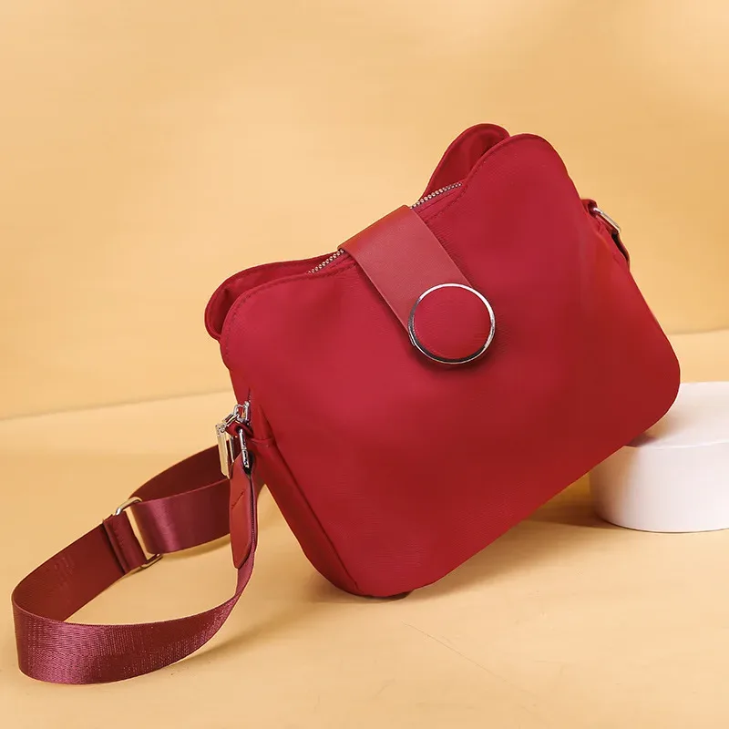 sac à bandoulière vintage en nylon imperméable pour femmes, sac à bandoulière sauvage simple, sacoche quotidienne, sac à main de voyage pour dames