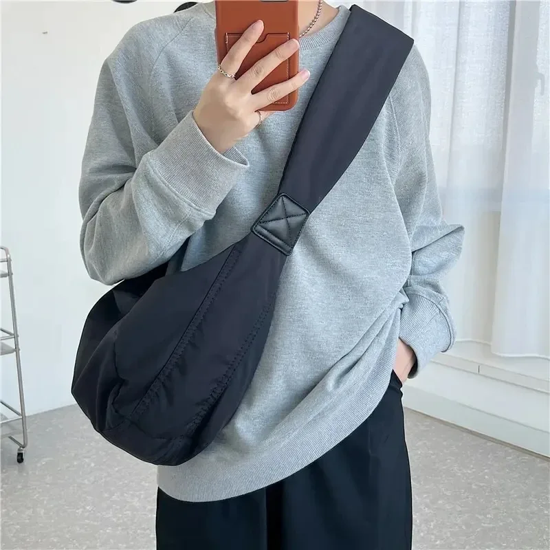 nouvelle mode été grande capacité décontracté en nylon femmes sac à bandoulière style coréen hobos sac jeunesse bandoulière sac à bandoulière