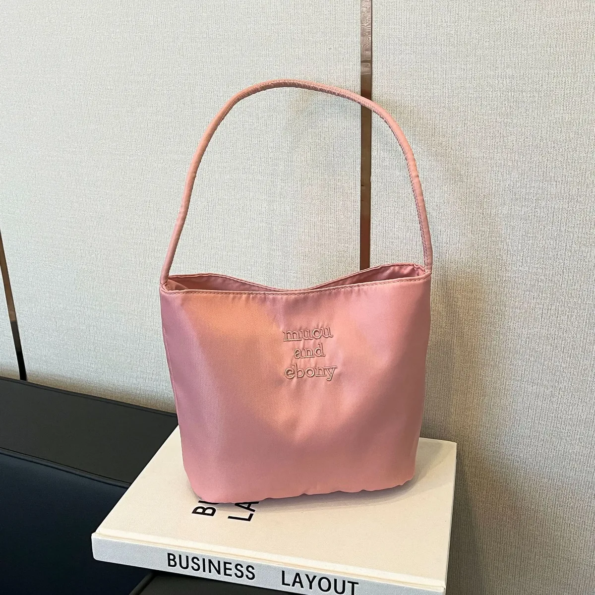 sac carré brodé, sac seau en nylon tendance de style japonais, nouveau sac à bandoulière printemps/été