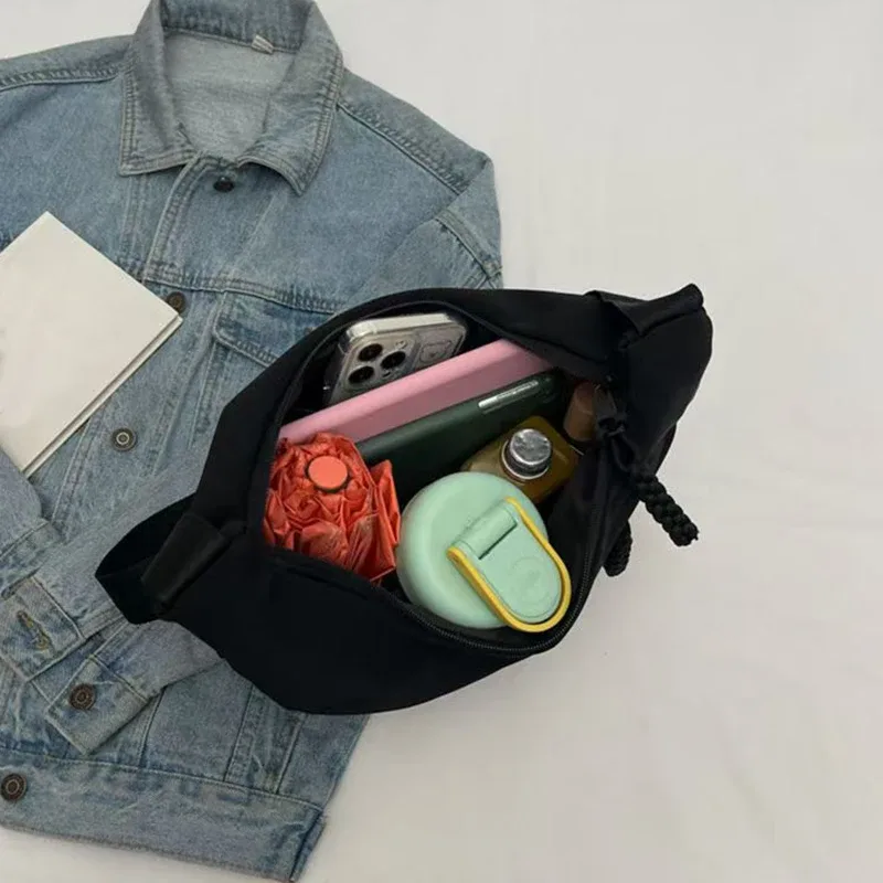 sac à bandoulière en nylon décontracté pour femme, sac hobo grande capacité avec sangle réglable, noir/blanc/kaki pour usage quotidien
