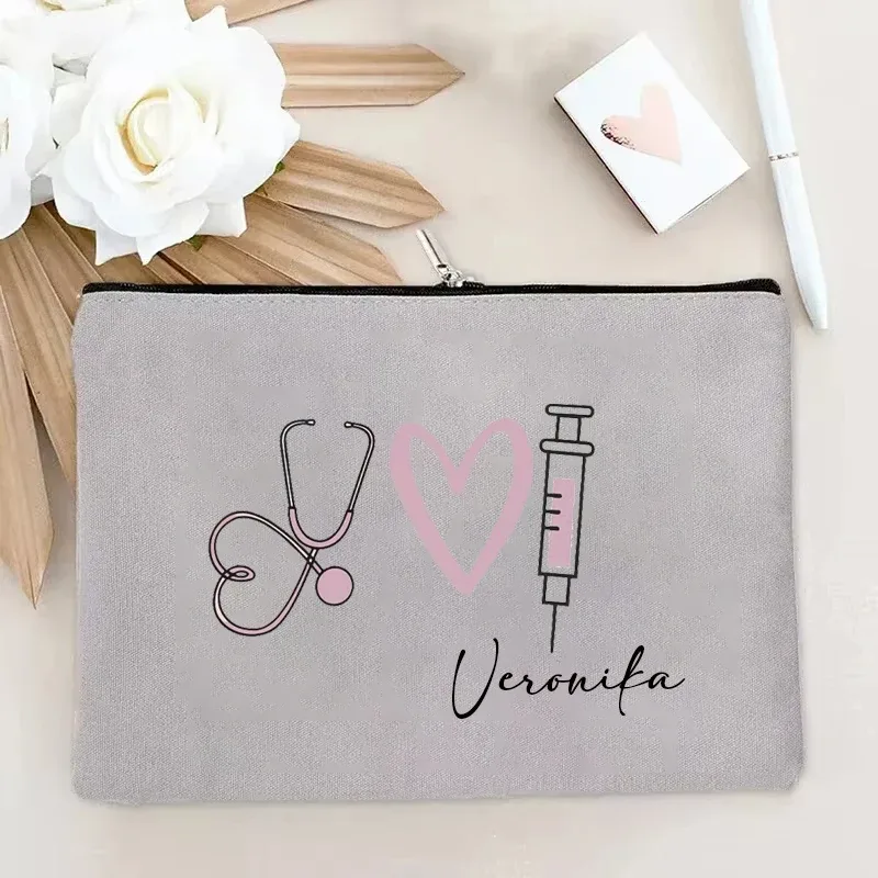 sac à lettres personnalisable, pochette pour infirmière, stéthoscope, seringue, imprimé cœur, sac cosmétique, sac de voyage réutilisable avec nom personnalisé