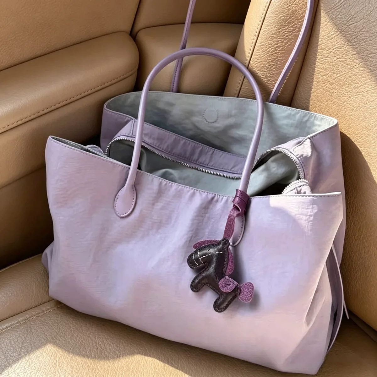 nouveau sac fourre-tout en nylon pour femme printemps-été 2026, grande capacité multi-compartiments, léger, blocs de couleurs, sac à bandoulière pour voyage