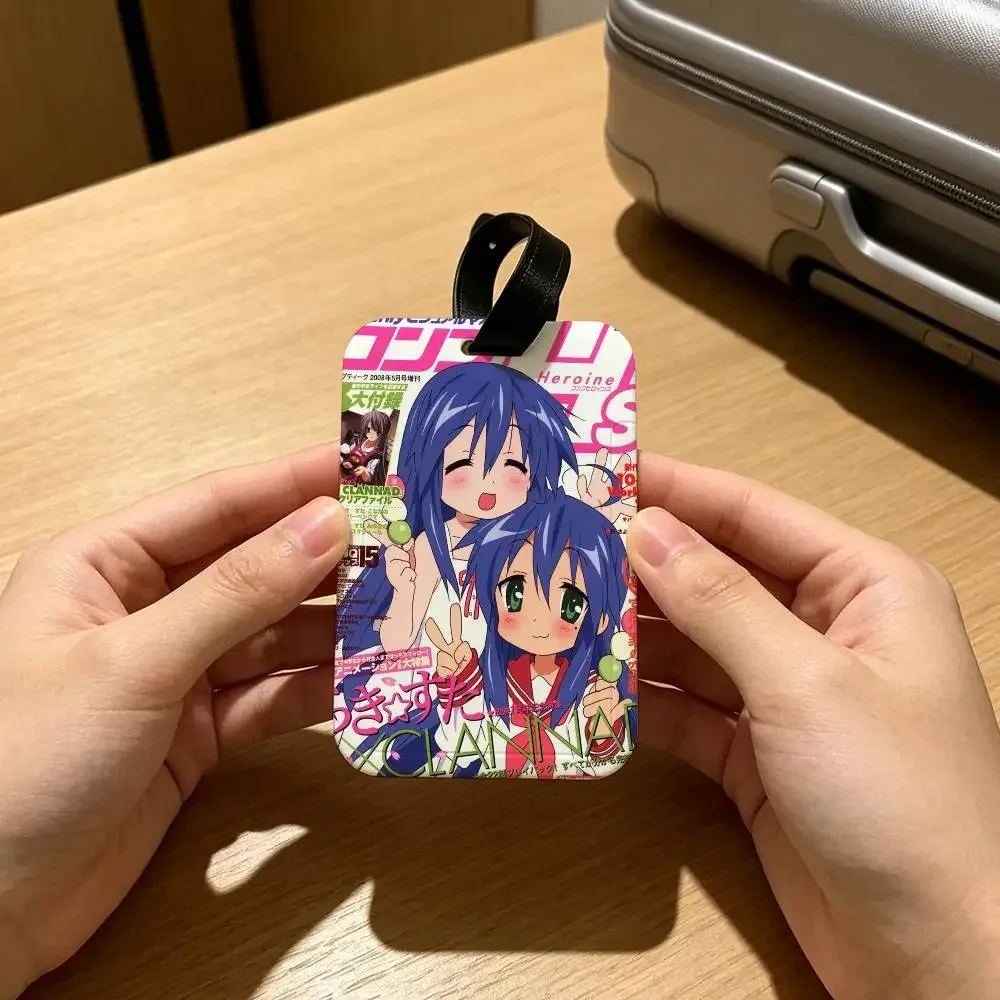 étiquette de bagage anti-perte anime lucky star en pvc, porte-carte d'identité, étiquette de nom pour voyage en plein air
