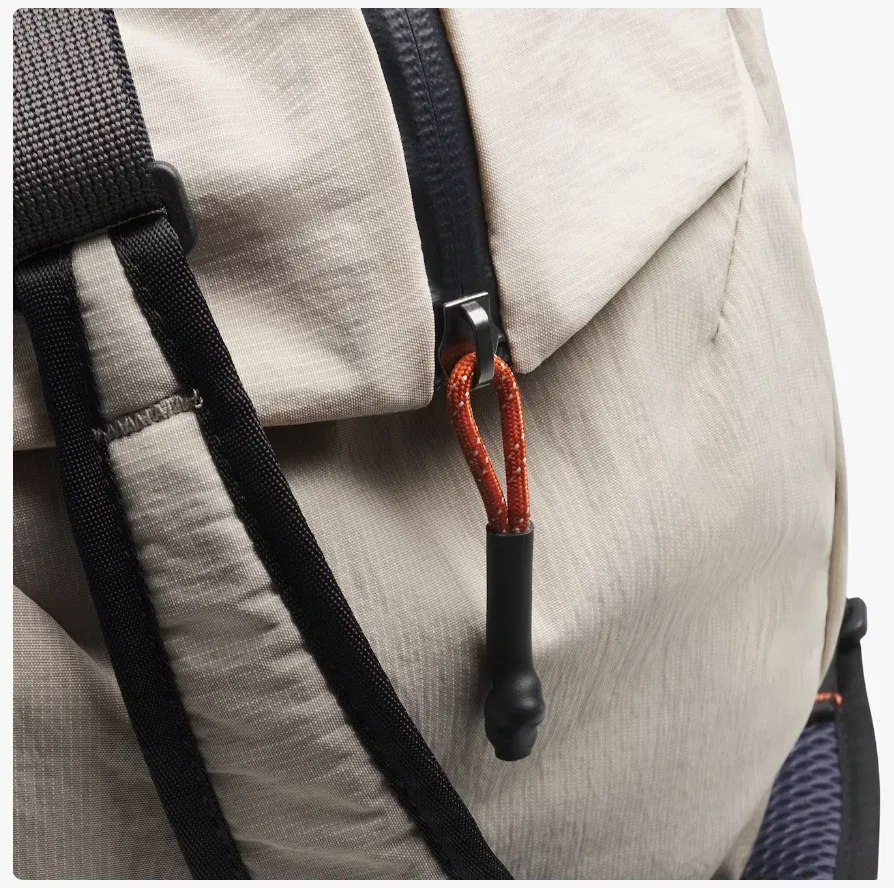 sac de voyage léger bellroy lite duffel 40l, sac de sport à double fermeture éclair, sac de voyage de grande capacité, sac à main pour les trajets quotidiens.