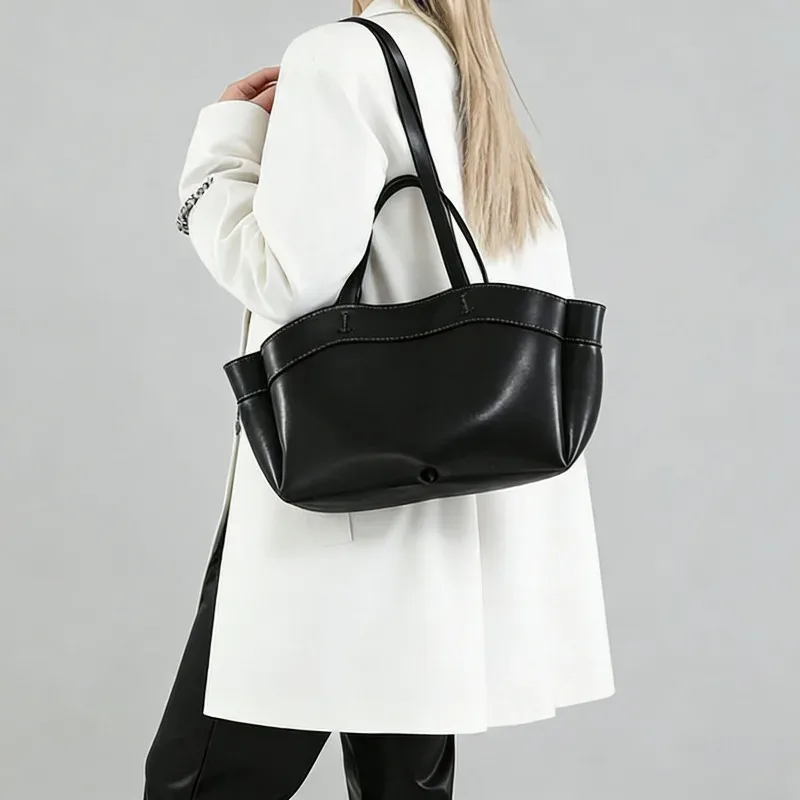 sac à bandoulière pour femme, sac fourre-tout tendance et spacieux, ensemble de sacs à main pour le shopping et les trajets quotidiens avec mini pochette assortie