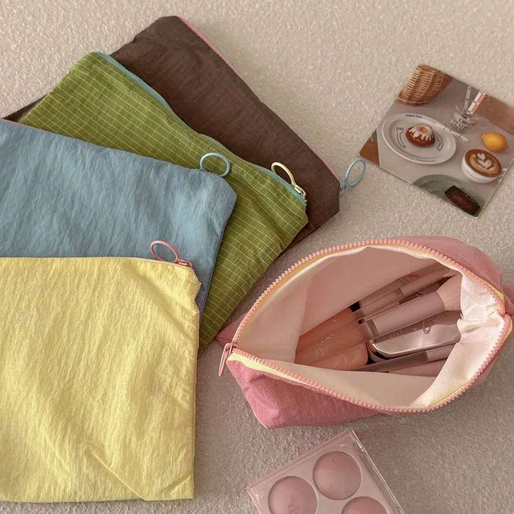 nouvelle trousse de maquillage à carreaux pour femmes, grande capacité, pochette à fermeture éclair en nylon, pochette de voyage, organisateur de cosmétiques, sac de rangement à fermeture éclair, косметика